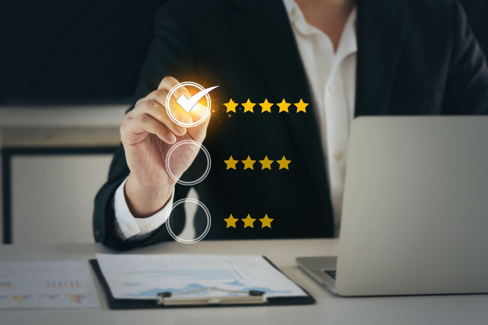 screenshots of 5-star reviews